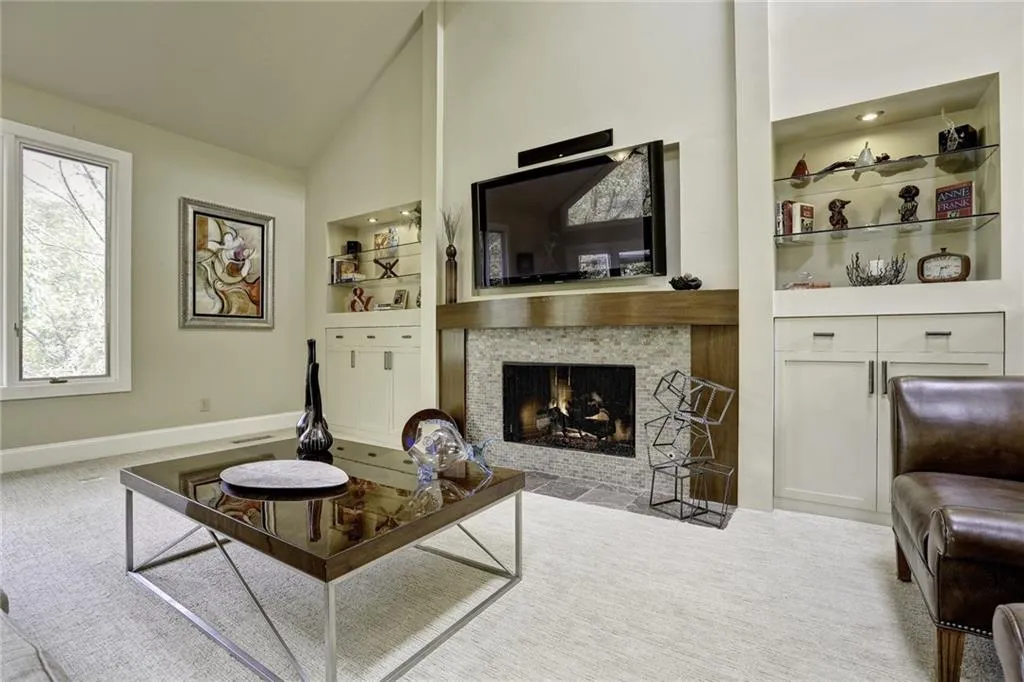 515 Cutwater Trail, Sandy Springs, Georgia 30328, 5 Bedrooms Bedrooms, ,4 BathroomsBathrooms,Residential,Sold,515 Cutwater Trail,5772024