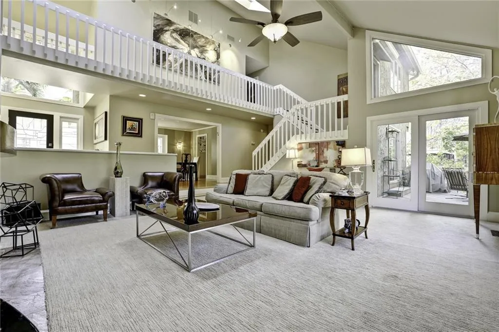 515 Cutwater Trail, Sandy Springs, Georgia 30328, 5 Bedrooms Bedrooms, ,4 BathroomsBathrooms,Residential,Sold,515 Cutwater Trail,5772024
