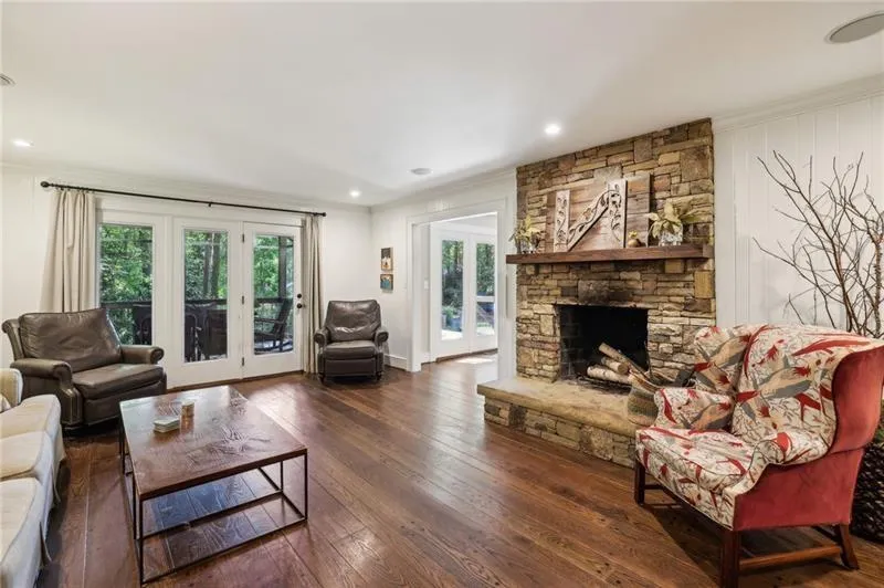 1050 Mountain Creek Trail, Atlanta, Georgia 30328, 5 Bedrooms Bedrooms, ,5 BathroomsBathrooms,Residential,For Sale,1050 Mountain Creek Trail,7628608