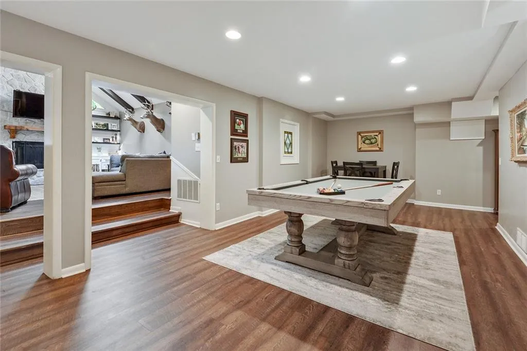 630 Bridgewater Drive, Sandy Springs, Georgia 30328, 4 Bedrooms Bedrooms, ,4 BathroomsBathrooms,Residential,Sold,630 Bridgewater Drive,6776390