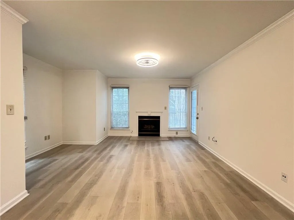 125 Granville Court, Atlanta, Georgia 30328, 1 Bedroom Bedrooms, ,1 BathroomBathrooms,Residential,For Sale,125 Granville Court,7737935