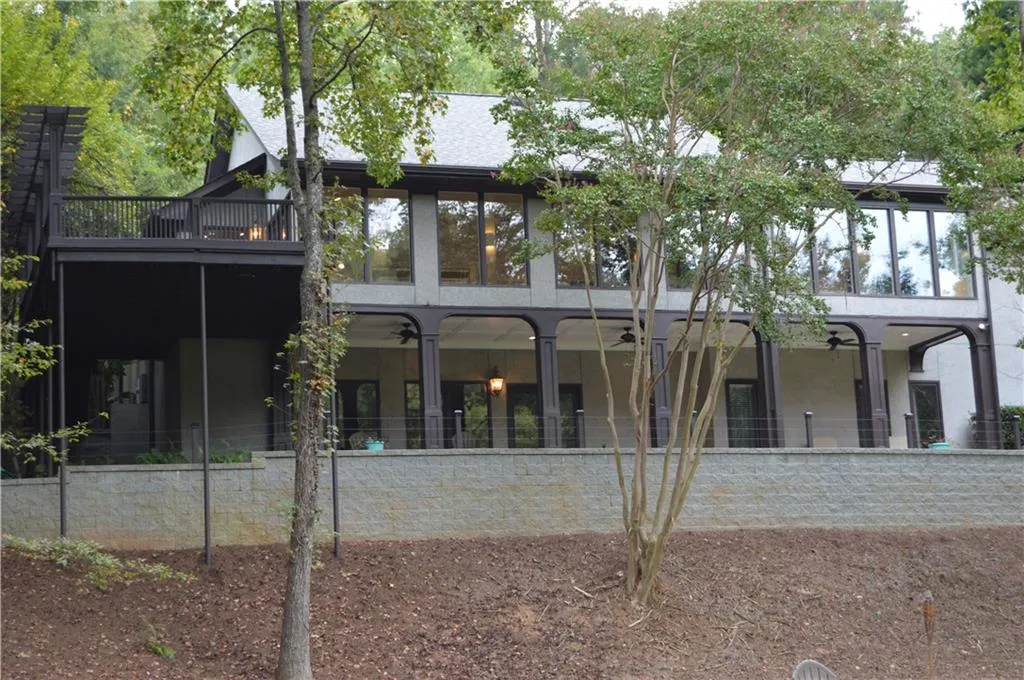 130 Hidden Falls Lane, Atlanta, Georgia 30328, 4 Bedrooms Bedrooms, ,4 BathroomsBathrooms,Residential,Sold,130 Hidden Falls Lane,5611142