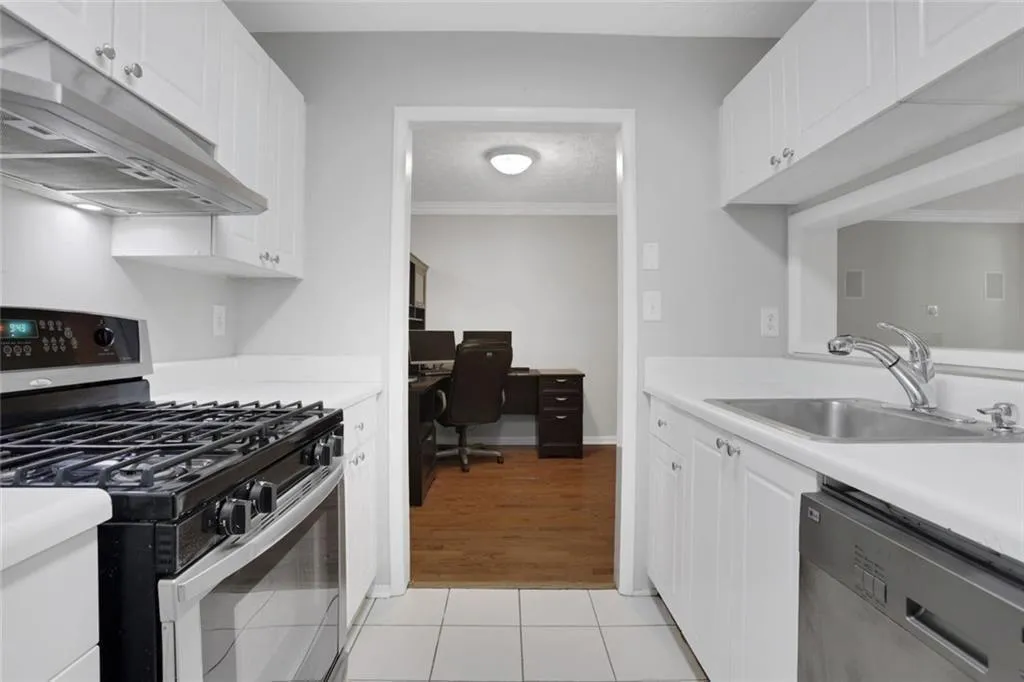407 Ne Summit North Drive Ne Unit 407, Atlanta, Georgia 30324, 1 Bedroom Bedrooms, 0 ,1 BathroomBathrooms,Residential,For Sale,407 Ne Summit North Drive Ne Unit 407,7766822