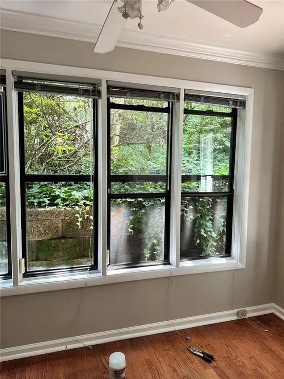 Sunroom with natural light