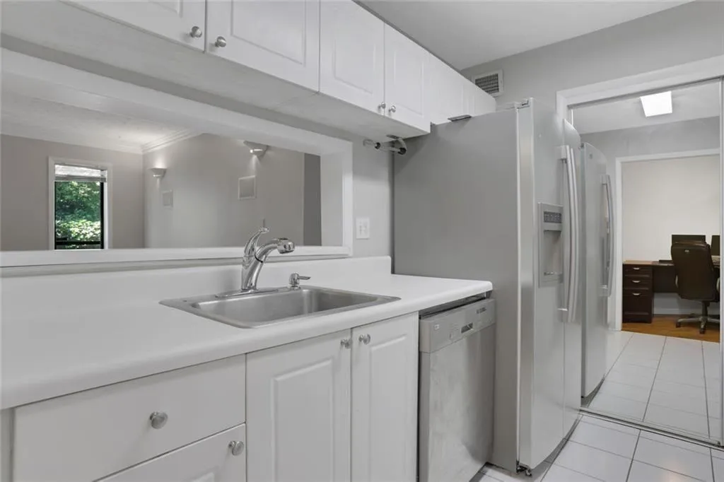 407 Ne Summit North Drive Ne Unit 407, Atlanta, Georgia 30324, 1 Bedroom Bedrooms, 0 ,1 BathroomBathrooms,Residential,For Sale,407 Ne Summit North Drive Ne Unit 407,7766822