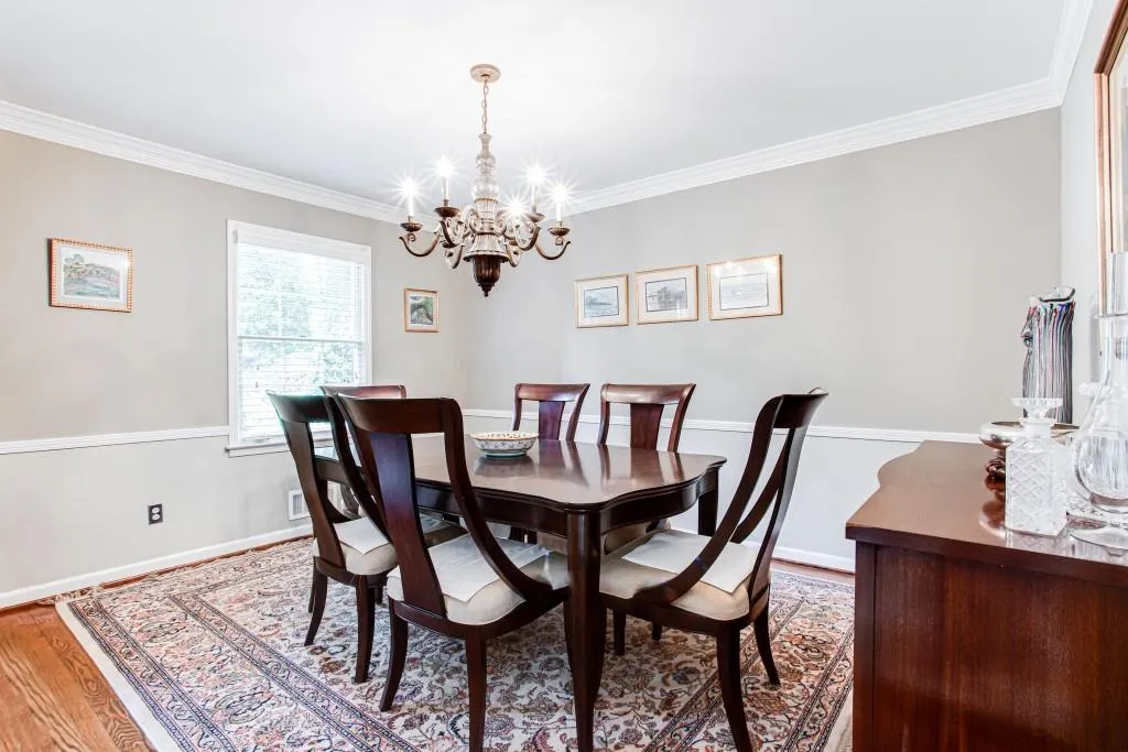 6765 Wright Road, Sandy Springs, Georgia 30328, 5 Bedrooms Bedrooms, ,2 BathroomsBathrooms,Residential,Sold,6765 Wright Road,7215669