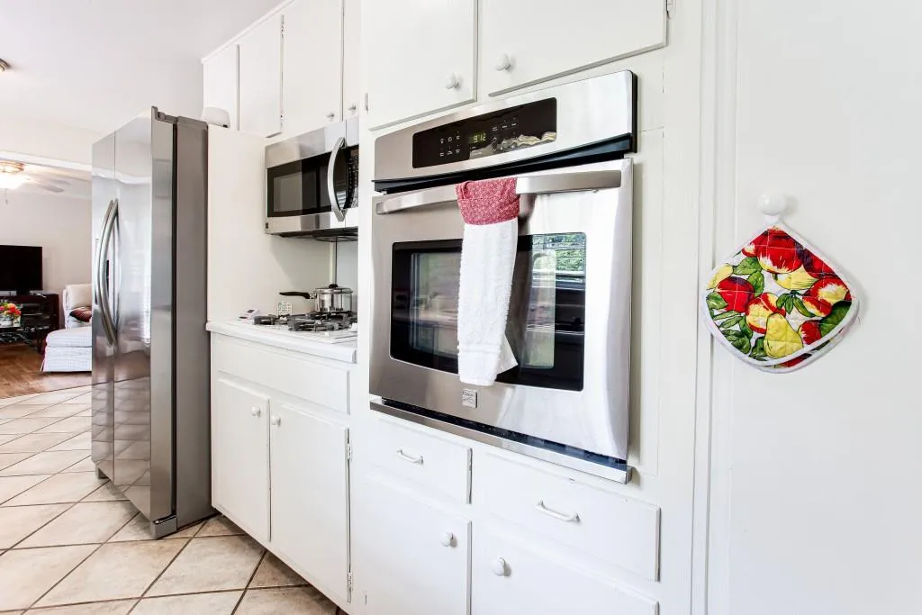 6765 Wright Road, Sandy Springs, Georgia 30328, 5 Bedrooms Bedrooms, ,2 BathroomsBathrooms,Residential,Sold,6765 Wright Road,7215669