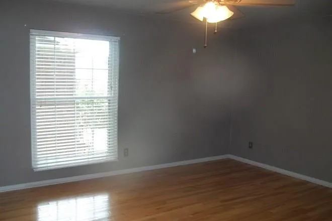 5600 Kingsport Drive, Atlanta, Georgia 30342, 2 Bedrooms Bedrooms, ,1 BathroomBathrooms,Residential,Sold,5600 Kingsport Drive,6114571