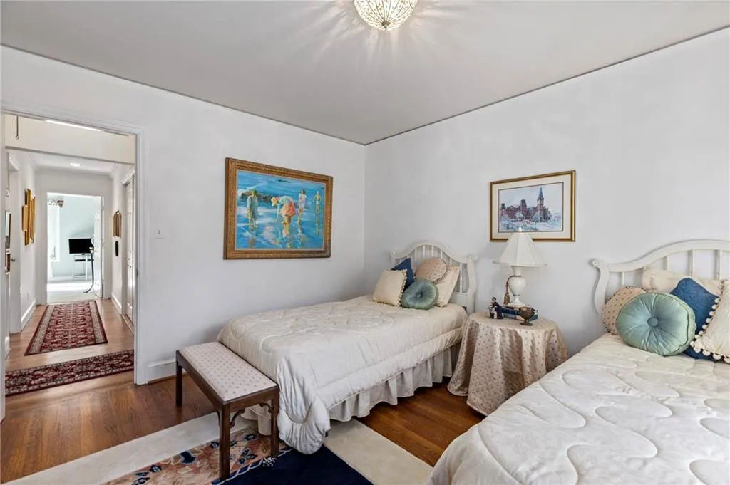 450 Forest Hills Drive, Atlanta, Georgia 30342, 3 Bedrooms Bedrooms, ,3 BathroomsBathrooms,Residential,Sold,450 Forest Hills Drive,6864210