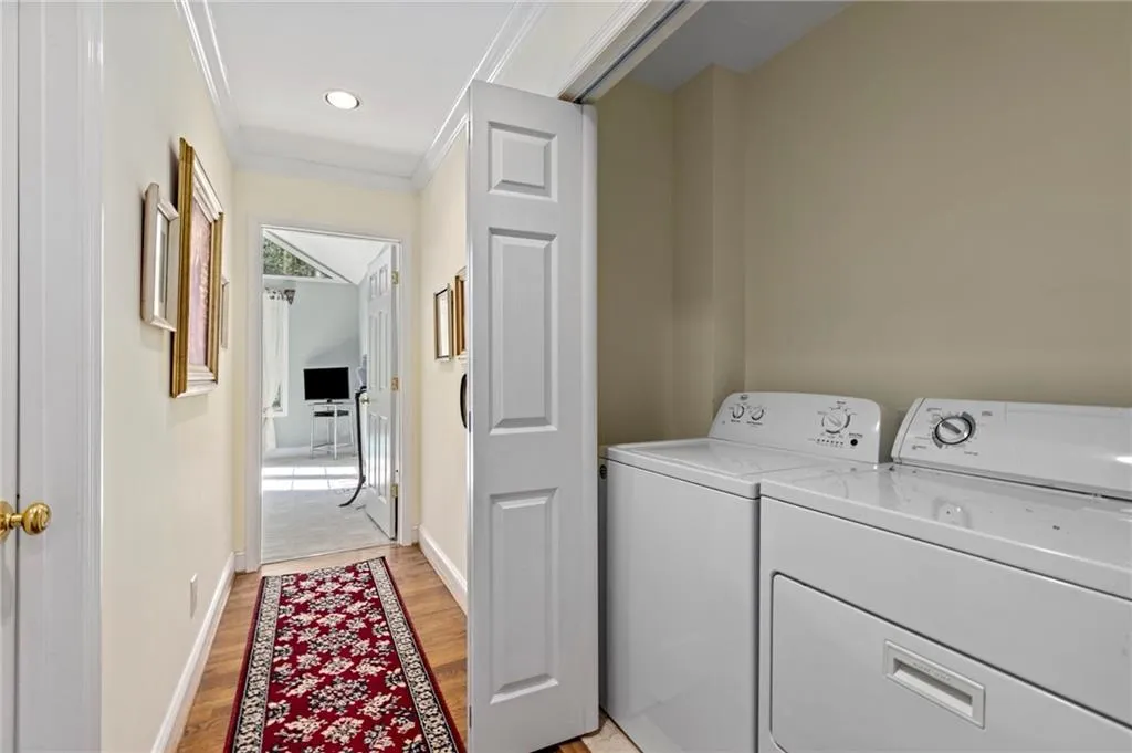 450 Forest Hills Drive, Atlanta, Georgia 30342, 3 Bedrooms Bedrooms, ,3 BathroomsBathrooms,Residential,Sold,450 Forest Hills Drive,6864210