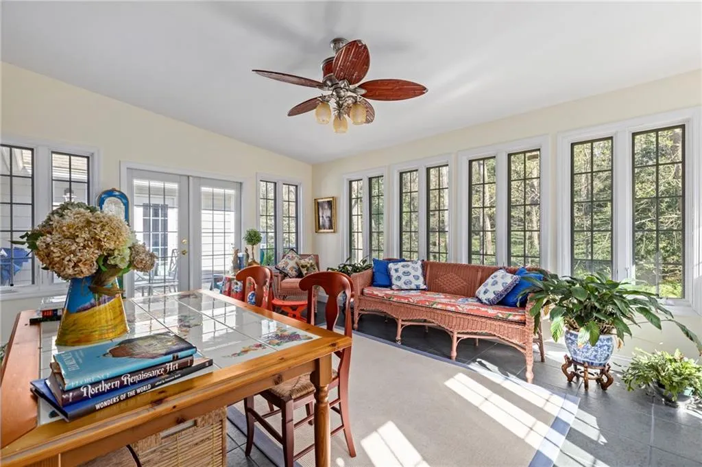 450 Forest Hills Drive, Atlanta, Georgia 30342, 3 Bedrooms Bedrooms, ,3 BathroomsBathrooms,Residential,Sold,450 Forest Hills Drive,6864210