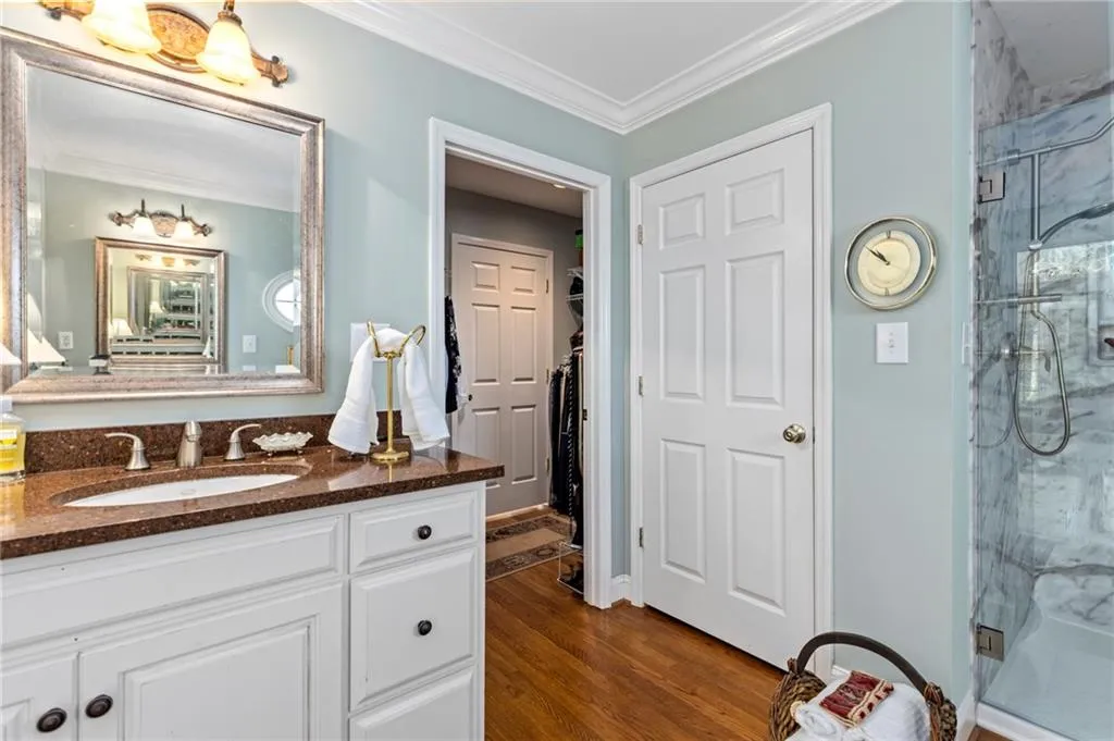450 Forest Hills Drive, Atlanta, Georgia 30342, 3 Bedrooms Bedrooms, ,3 BathroomsBathrooms,Residential,Sold,450 Forest Hills Drive,6864210