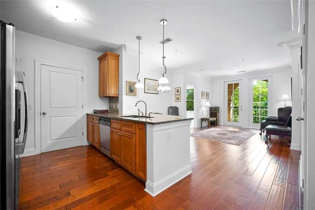 901 Abernathy Road Ne Unit 3070, Sandy Springs, Georgia 30328, 2 Bedrooms Bedrooms, ,2 BathroomsBathrooms,Residential,Sold,901 Abernathy Road Ne Unit 3070,6823725