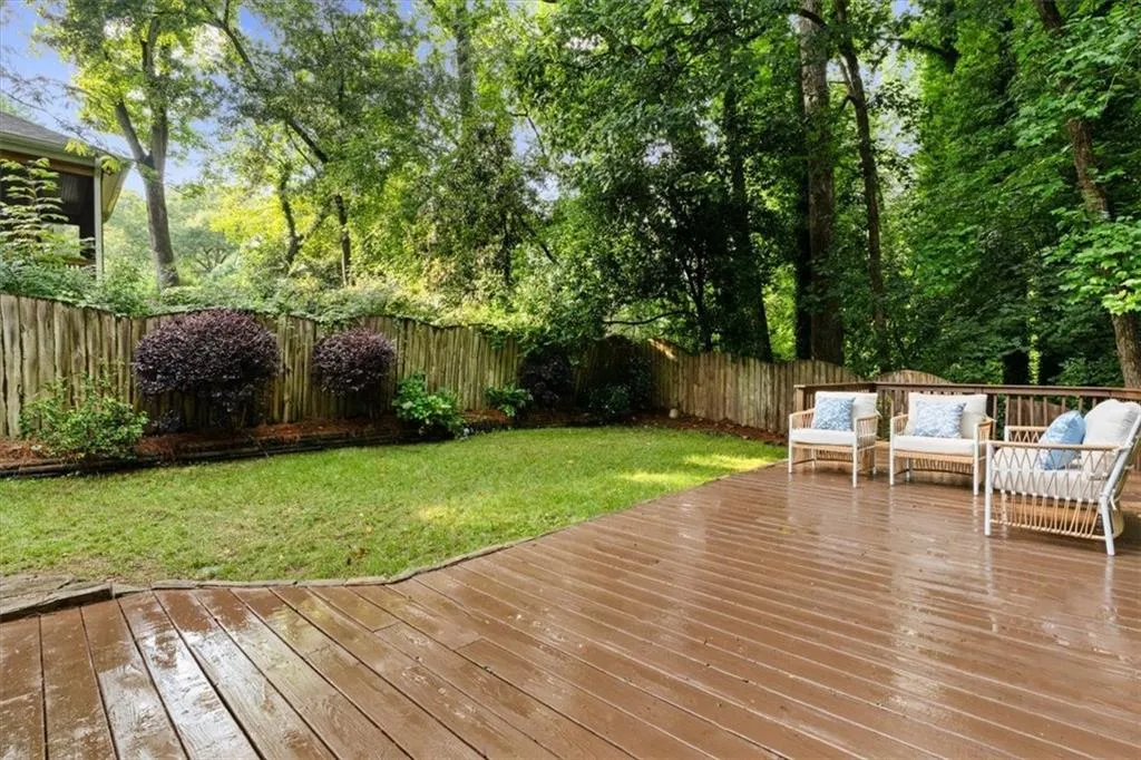 5114 N Ivy Road Ne, Atlanta, Georgia 30342, 4 Bedrooms Bedrooms, ,3 BathroomsBathrooms,Residential,For Sale,5114 N Ivy Road Ne,7643864