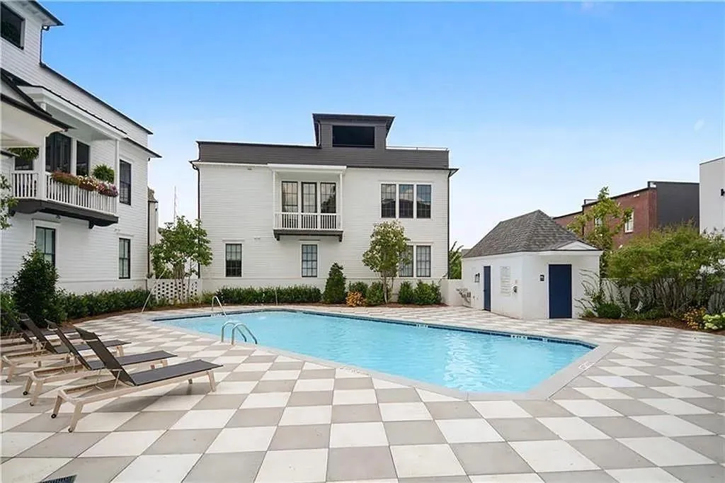 2196 Niles Place Ne, Atlanta, Georgia 30324, 3 Bedrooms Bedrooms, ,3 BathroomsBathrooms,Residential,For Sale,2196 Niles Place Ne,7592083