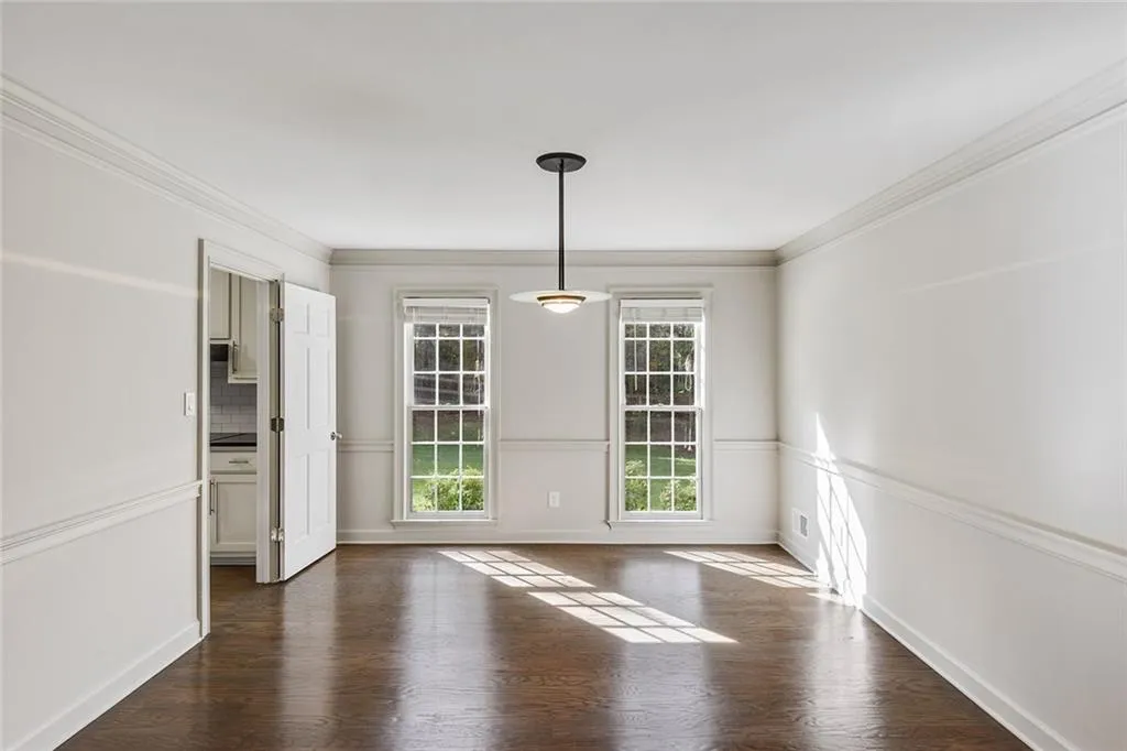 515 Tahoma Drive, Sandy Springs, Georgia 30350, 4 Bedrooms Bedrooms, ,2 BathroomsBathrooms,Residential,Sold,515 Tahoma Drive,5934104