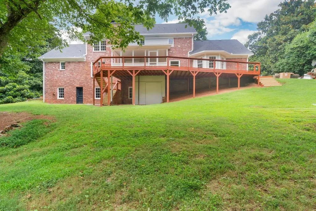 1550 Chaparral Place, Sandy Springs, Georgia 30350, 4 Bedrooms Bedrooms, ,3 BathroomsBathrooms,Residential,Sold,1550 Chaparral Place,6041294