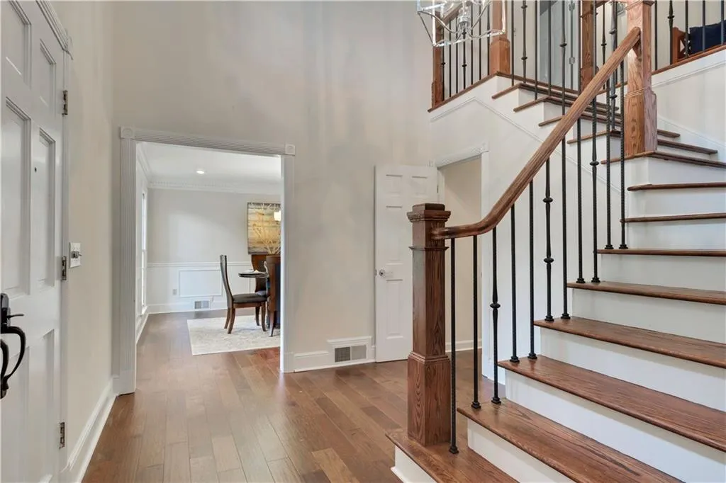 1550 Chaparral Place, Sandy Springs, Georgia 30350, 4 Bedrooms Bedrooms, ,3 BathroomsBathrooms,Residential,Sold,1550 Chaparral Place,6041294