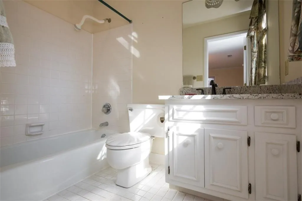 355 Kelson Drive, Sandy Springs, Georgia 30327, 5 Bedrooms Bedrooms, ,5 BathroomsBathrooms,Residential,Sold,355 Kelson Drive,5957571