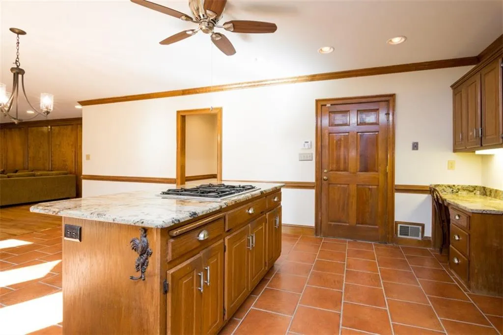 355 Kelson Drive, Sandy Springs, Georgia 30327, 5 Bedrooms Bedrooms, ,5 BathroomsBathrooms,Residential,Sold,355 Kelson Drive,5957571