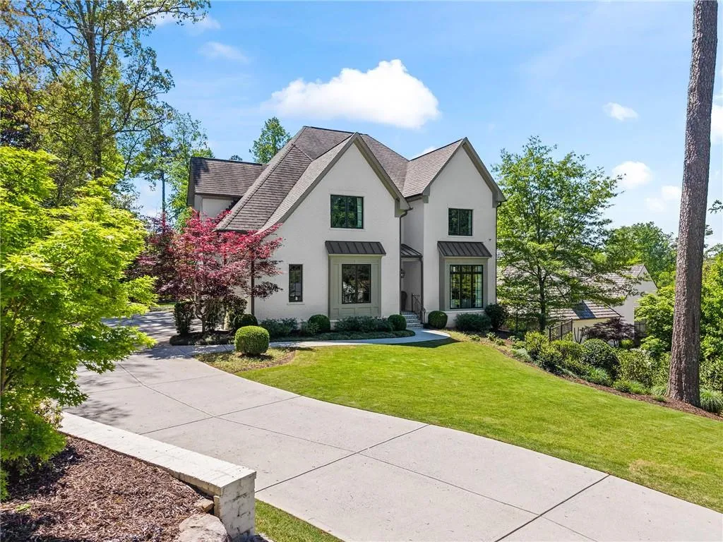 230 Danbury Lane, Atlanta, Georgia 30327, 6 Bedrooms Bedrooms, ,6 BathroomsBathrooms,Residential,For Sale,230 Danbury Lane,7746855