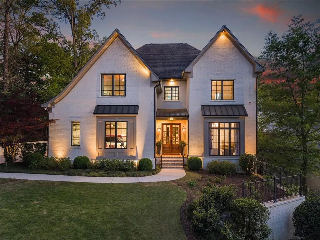 230 Danbury Lane, Atlanta, Georgia 30327, 6 Bedrooms Bedrooms, ,6 BathroomsBathrooms,Residential,For Sale,230 Danbury Lane,7746855