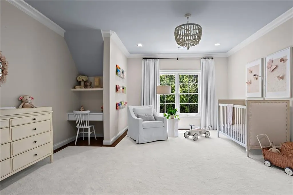 230 Danbury Lane, Atlanta, Georgia 30327, 6 Bedrooms Bedrooms, ,6 BathroomsBathrooms,Residential,For Sale,230 Danbury Lane,7746855