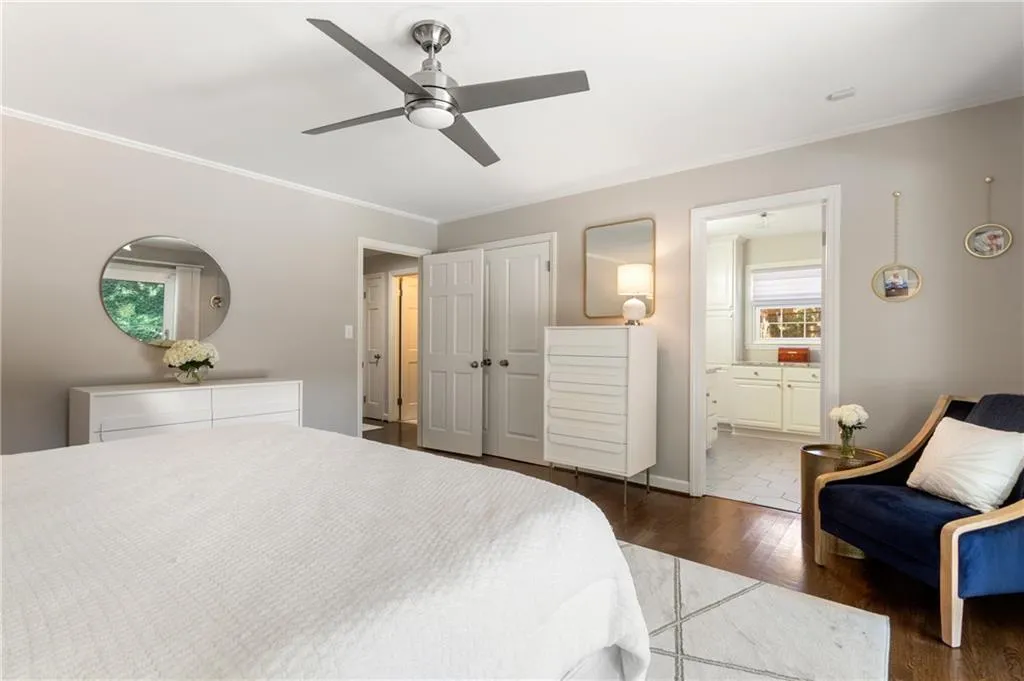 140 River Court Parkway, Sandy Springs, Georgia 30328, 5 Bedrooms Bedrooms, ,4 BathroomsBathrooms,Residential,Sold,140 River Court Parkway,7258519