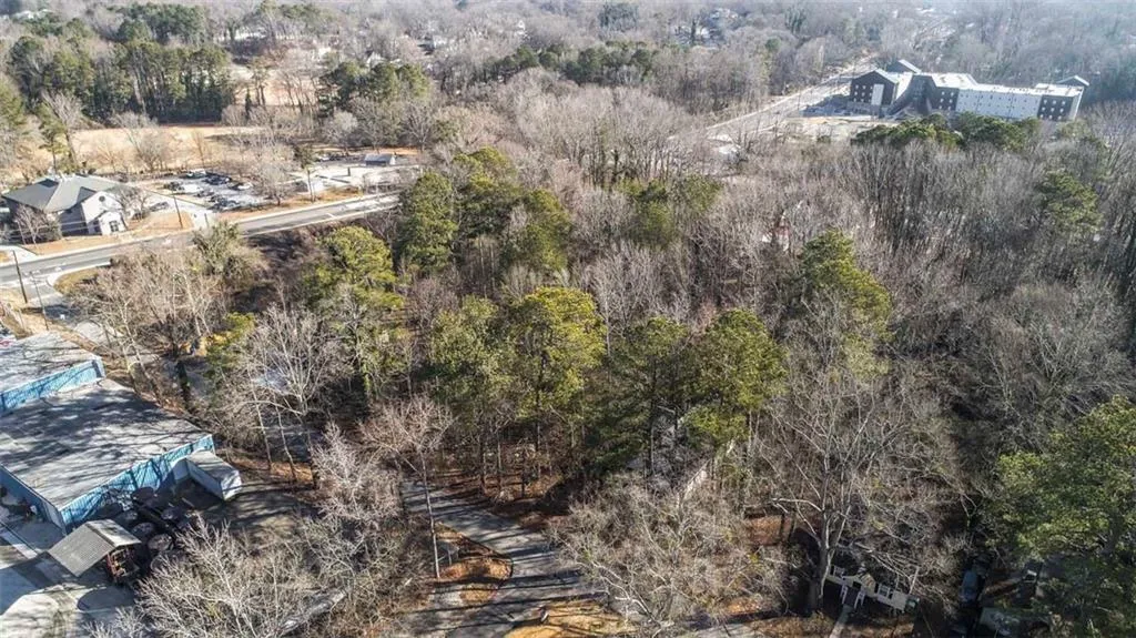 Drone / aerial view Drone / aerial view