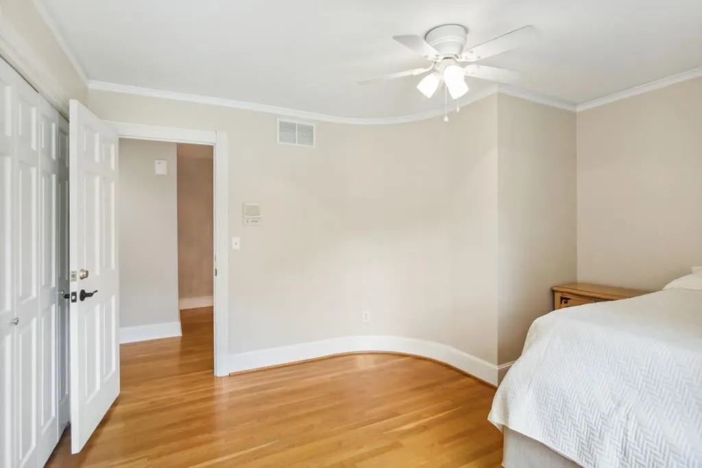 275 Glen Lake Drive, Atlanta, Georgia 30327, 5 Bedrooms Bedrooms, ,3 BathroomsBathrooms,Residential,Sold,275 Glen Lake Drive,7063089