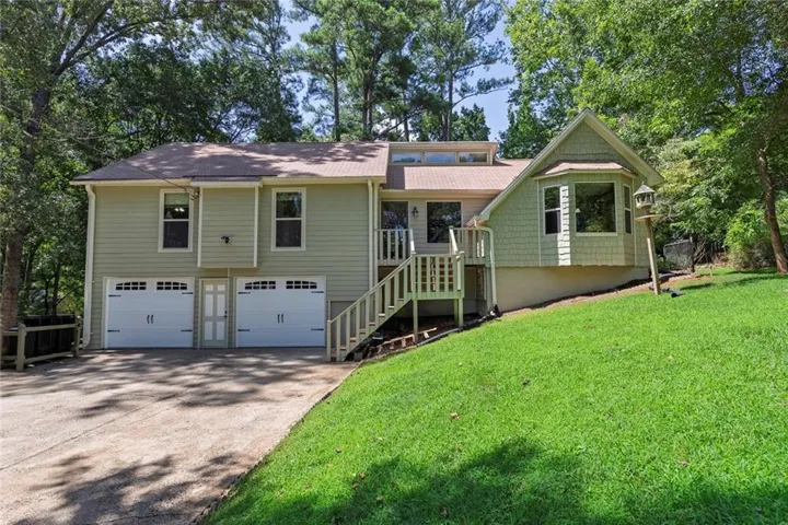 709 Cobb Trail, Woodstock, Georgia 30188