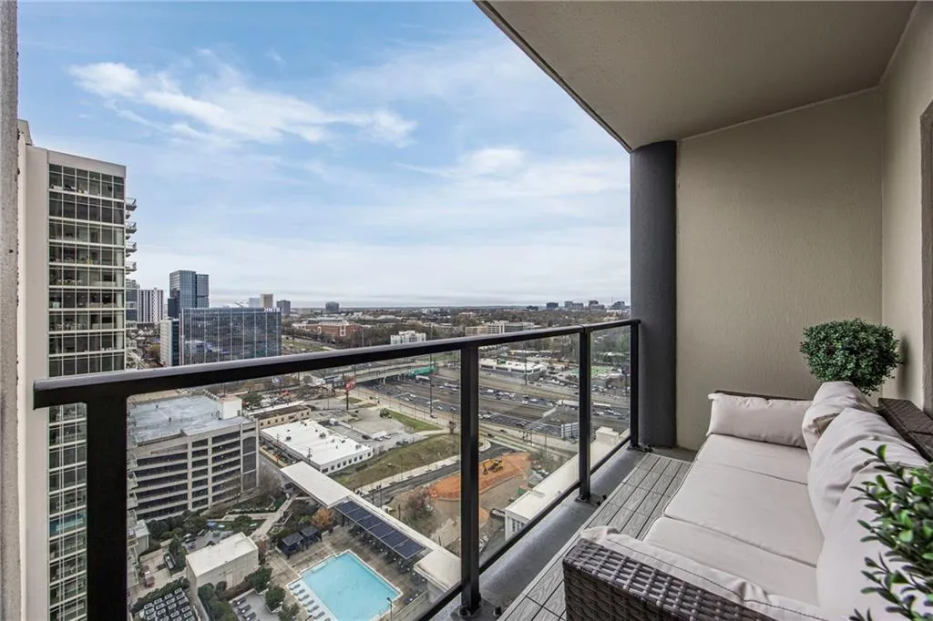 1280 W Peachtree Street Nw Unit 2708, Atlanta, Georgia 30309, 1 Bedroom Bedrooms, 0 ,1 BathroomBathrooms,Residential,For Sale,1280 W Peachtree Street Nw Unit 2708,7732727