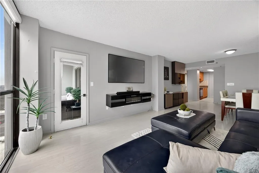 1280 W Peachtree Street Nw Unit 2708, Atlanta, Georgia 30309, 1 Bedroom Bedrooms, 0 ,1 BathroomBathrooms,Residential,For Sale,1280 W Peachtree Street Nw Unit 2708,7732727