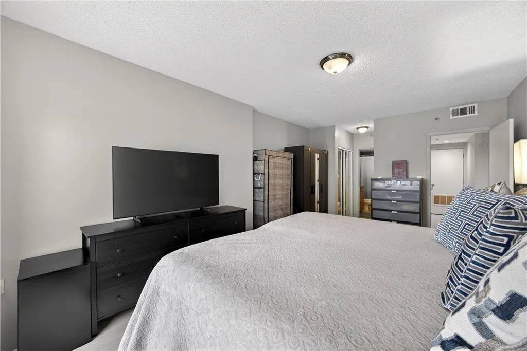 1280 W Peachtree Street Nw Unit 2708, Atlanta, Georgia 30309, 1 Bedroom Bedrooms, 0 ,1 BathroomBathrooms,Residential,For Sale,1280 W Peachtree Street Nw Unit 2708,7732727