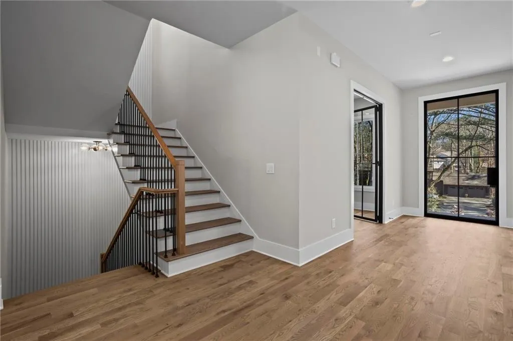 3680 Tanglewood Drive Se, Atlanta, Georgia 30339, 5 Bedrooms Bedrooms, 0 ,5 BathroomsBathrooms,Residential,Sold,3680 Tanglewood Drive Se,7651482
