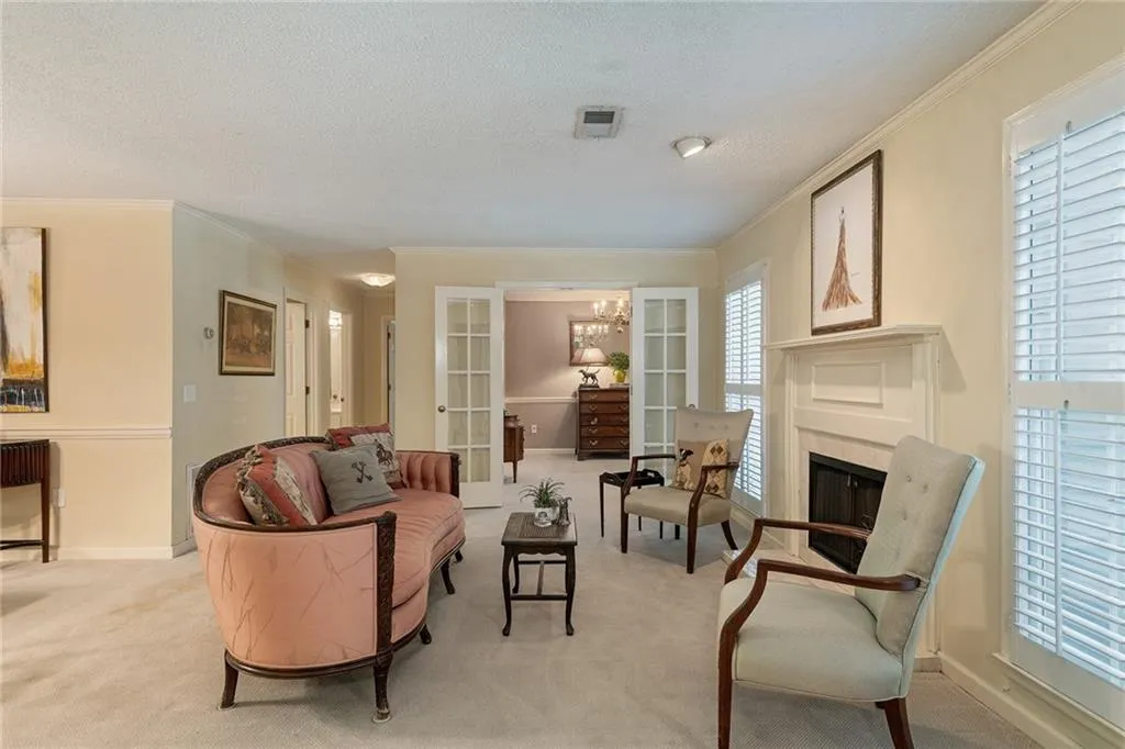 1108 Camden Court, Atlanta, Georgia 30327, 2 Bedrooms Bedrooms, ,2 BathroomsBathrooms,Residential,Sold,1108 Camden Court,6574138