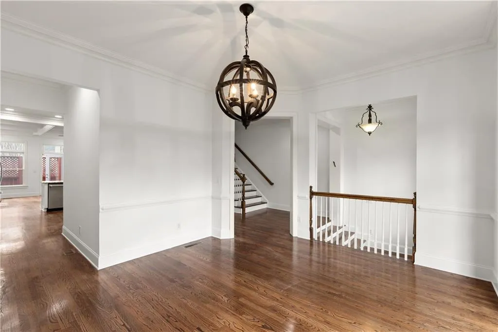 673 Lockton Place, Atlanta, Georgia 30342, 4 Bedrooms Bedrooms, ,4 BathroomsBathrooms,Residential,Sold,673 Lockton Place,6856667