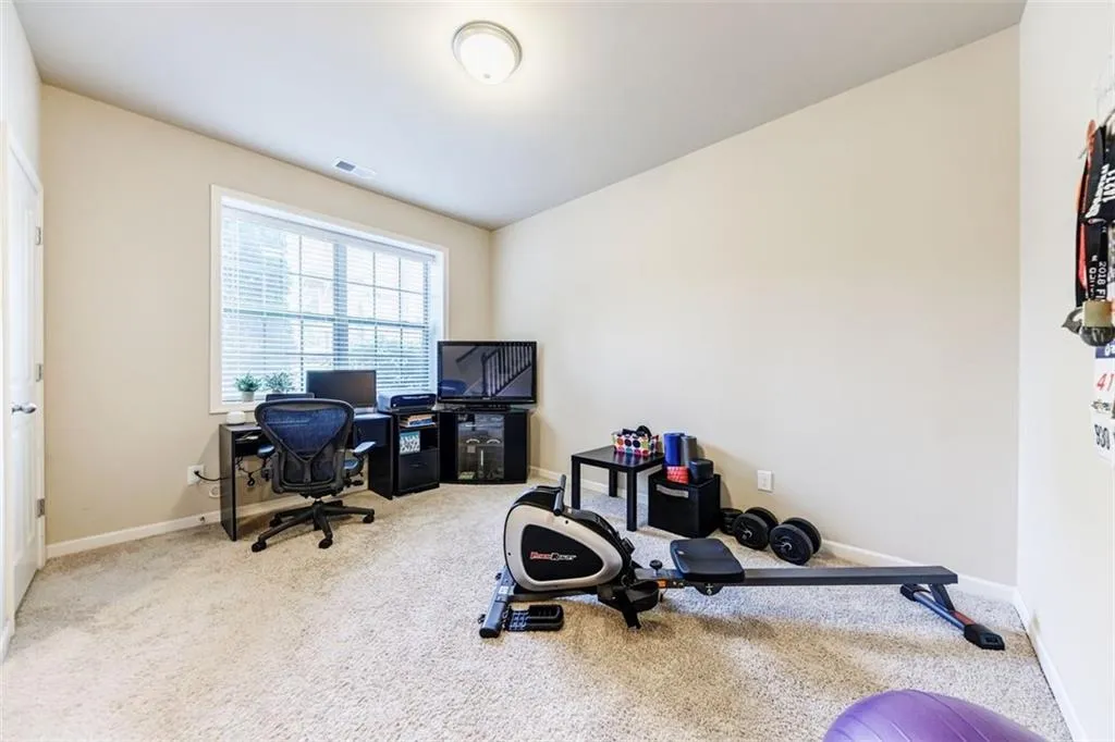 7405 Highland Bluff, Atlanta, Georgia 30328, 3 Bedrooms Bedrooms, ,3 BathroomsBathrooms,Residential,Sold,7405 Highland Bluff,6874593