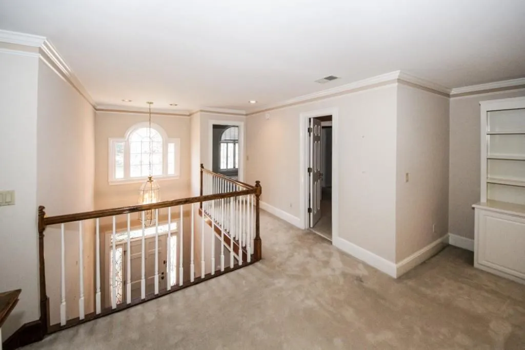 135 Belmont Trace, Sandy Springs, Georgia 30328, 3 Bedrooms Bedrooms, ,2 BathroomsBathrooms,Residential,Sold,135 Belmont Trace,6040336
