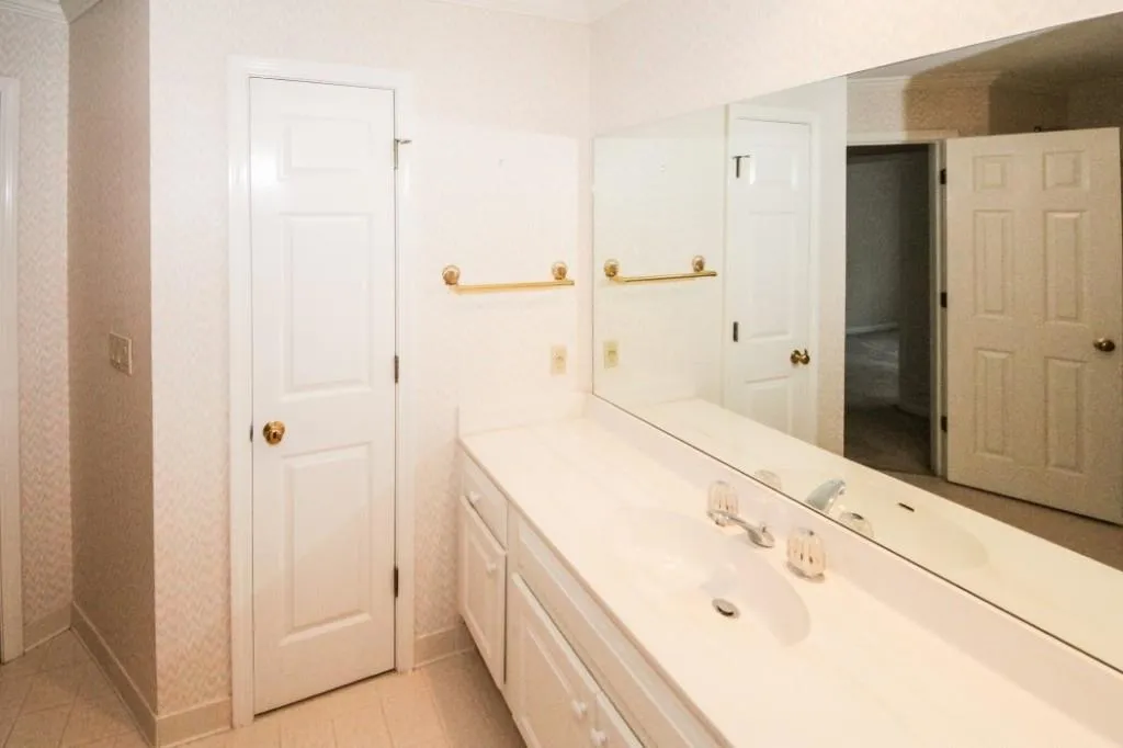 135 Belmont Trace, Sandy Springs, Georgia 30328, 3 Bedrooms Bedrooms, ,2 BathroomsBathrooms,Residential,Sold,135 Belmont Trace,6040336