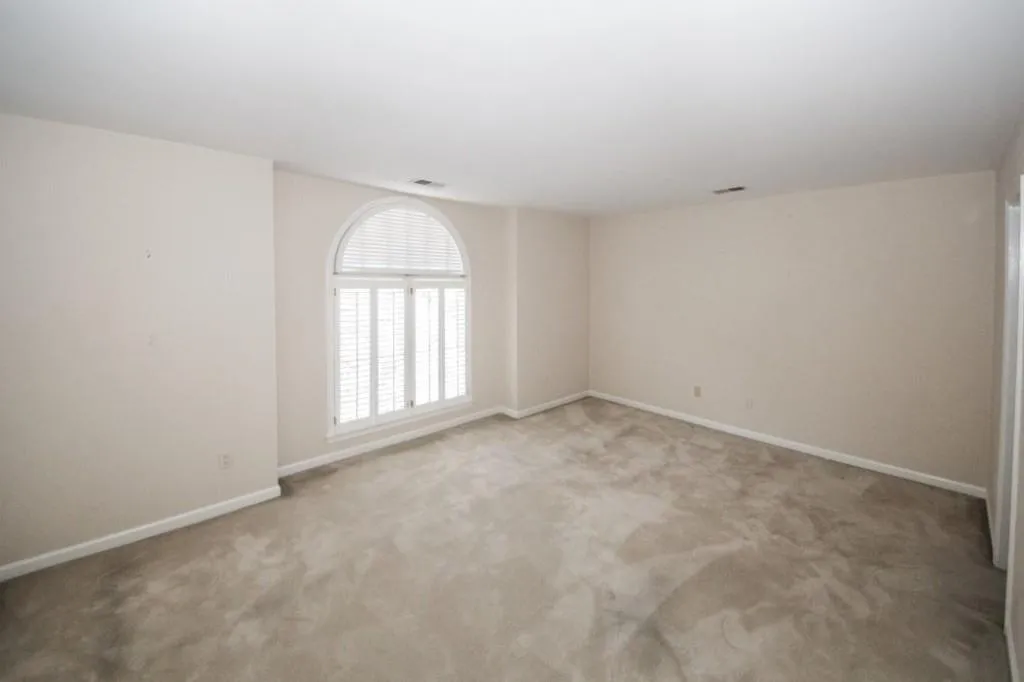 135 Belmont Trace, Sandy Springs, Georgia 30328, 3 Bedrooms Bedrooms, ,2 BathroomsBathrooms,Residential,Sold,135 Belmont Trace,6040336