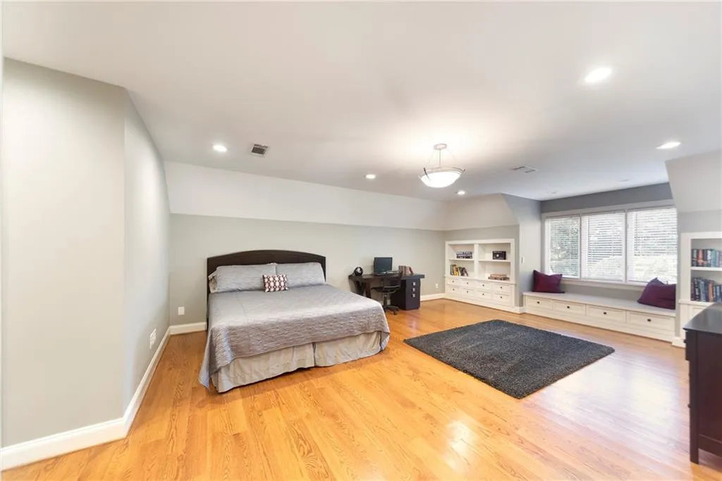 1450 Northwold Drive, Atlanta, Georgia 30350, 6 Bedrooms Bedrooms, ,5 BathroomsBathrooms,Residential,Sold,1450 Northwold Drive,6810726