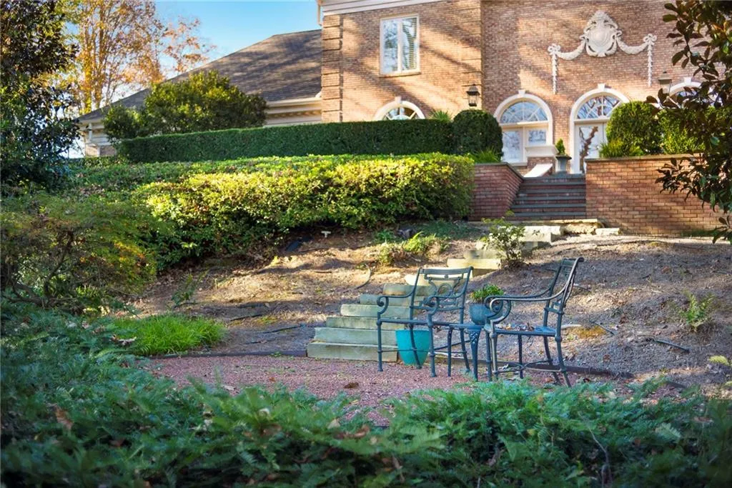 1450 Northwold Drive, Atlanta, Georgia 30350, 6 Bedrooms Bedrooms, ,5 BathroomsBathrooms,Residential,Sold,1450 Northwold Drive,6810726