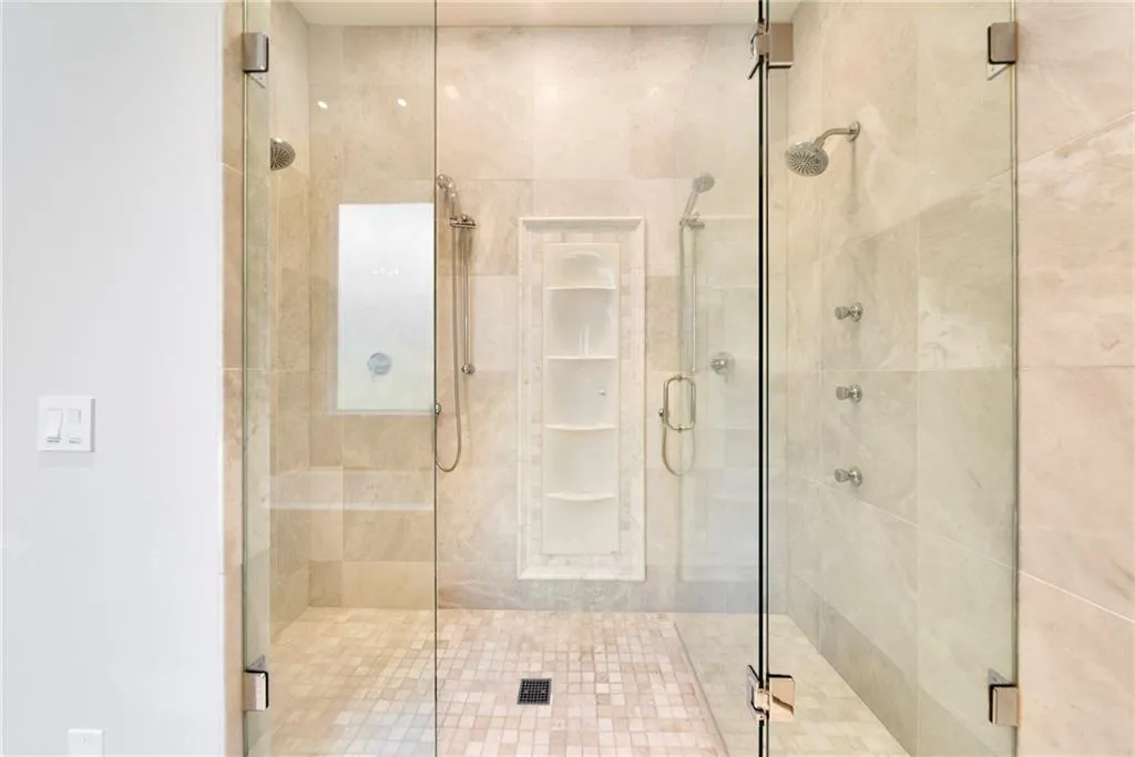 1450 Northwold Drive, Atlanta, Georgia 30350, 6 Bedrooms Bedrooms, ,5 BathroomsBathrooms,Residential,Sold,1450 Northwold Drive,6810726