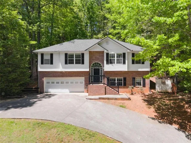 162 Greenview Court, Cleveland, Georgia 30528