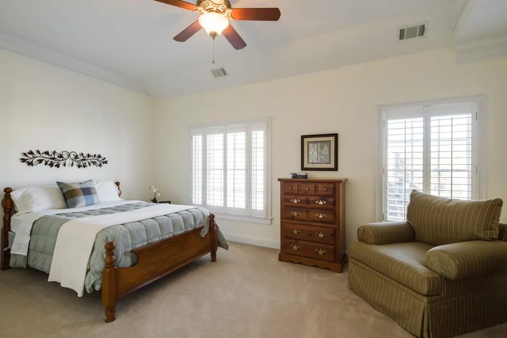 993 Pearl Point, Sandy Springs, Georgia 30328, 3 Bedrooms Bedrooms, ,3 BathroomsBathrooms,Residential,Sold,993 Pearl Point,5786525