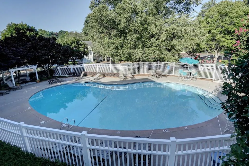 1604 Gettysburg Place, Sandy Springs, Georgia 30350, 2 Bedrooms Bedrooms, ,2 BathroomsBathrooms,Residential,Sold,1604 Gettysburg Place,5741181