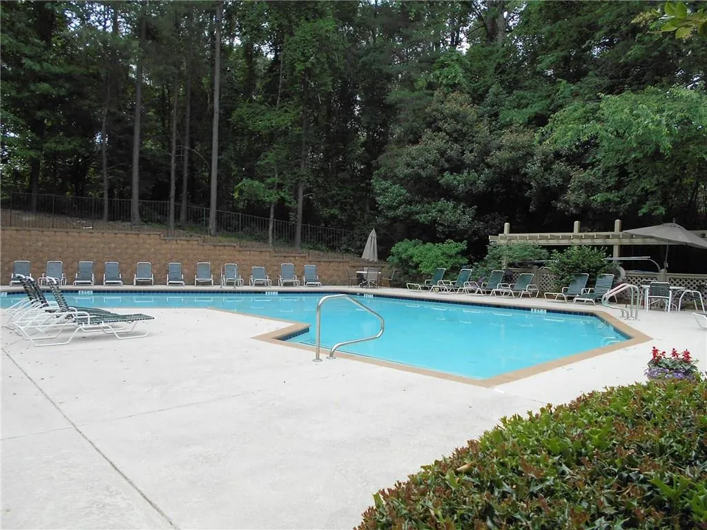 805 Woodcliff Drive Unit 805, Sandy Springs, Georgia 30350, 2 Bedrooms Bedrooms, ,1 BathroomBathrooms,Residential,Sold,805 Woodcliff Drive Unit 805,5697576