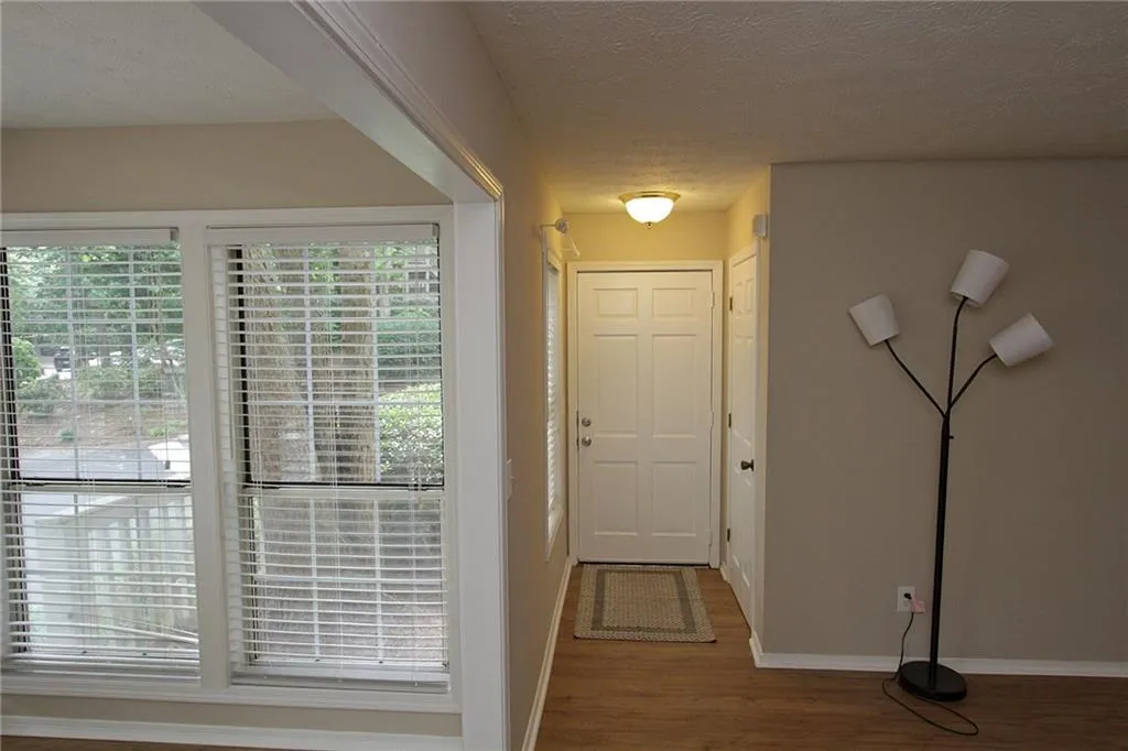 906 Gettysburg Place, Atlanta, Georgia 30350, 2 Bedrooms Bedrooms, ,2 BathroomsBathrooms,Residential,Sold,906 Gettysburg Place,6018289