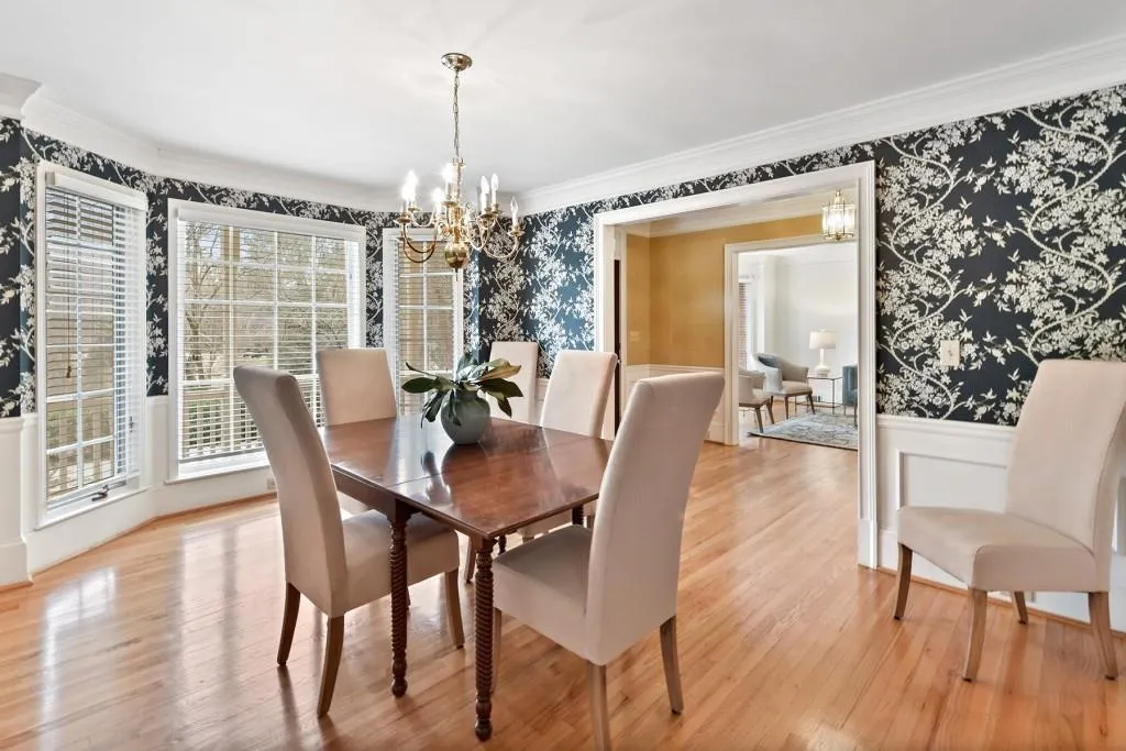 590 Spindlewick Drive, Sandy Springs, Georgia 30350, 4 Bedrooms Bedrooms, ,4 BathroomsBathrooms,Residential,Sold,590 Spindlewick Drive,6985482